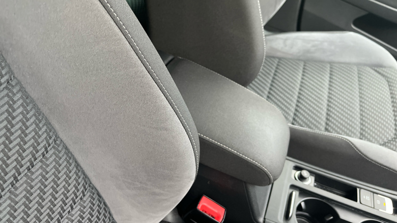 Volkswagen Golf 1.5 TSI EVO 150 R-Line 5dr Petrol Hatchback